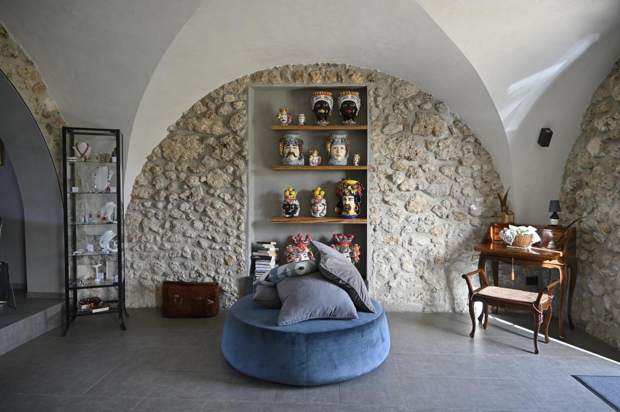 Oikos In Terre Di Zaccanello Racalmuto Extérieur photo